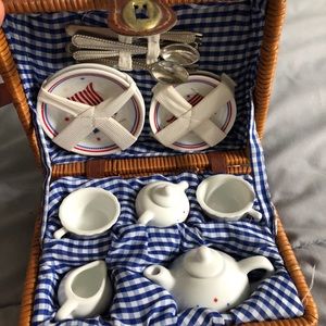 Tea set